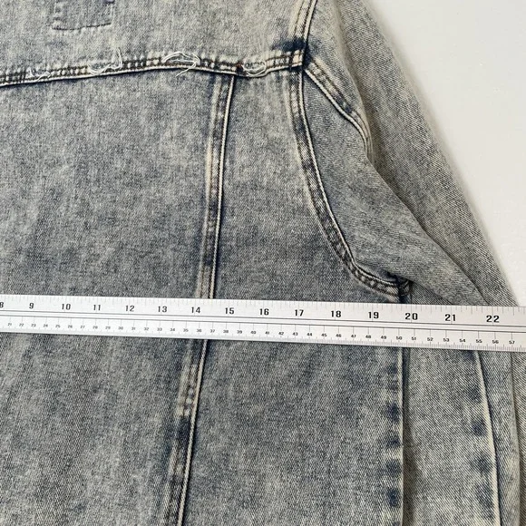 C'est Toi Women's Large Long Sleeve Jean Jacket - Picture 4 of 7